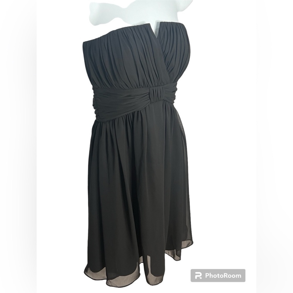 White House White Market black strapless layered cocktail dress size 4 - Picture 2 of 9